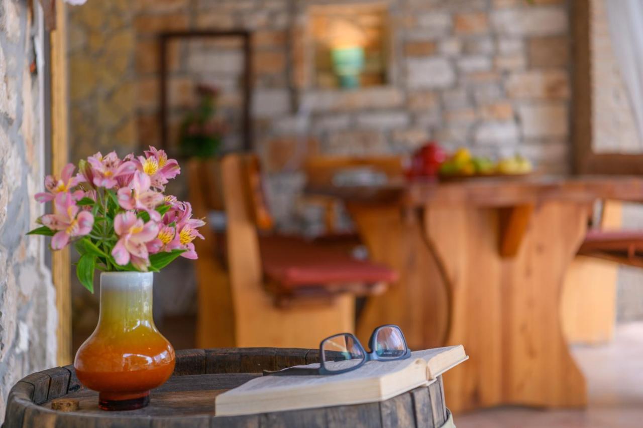 Rustic Istrian House Varesco كرينكا المظهر الخارجي الصورة