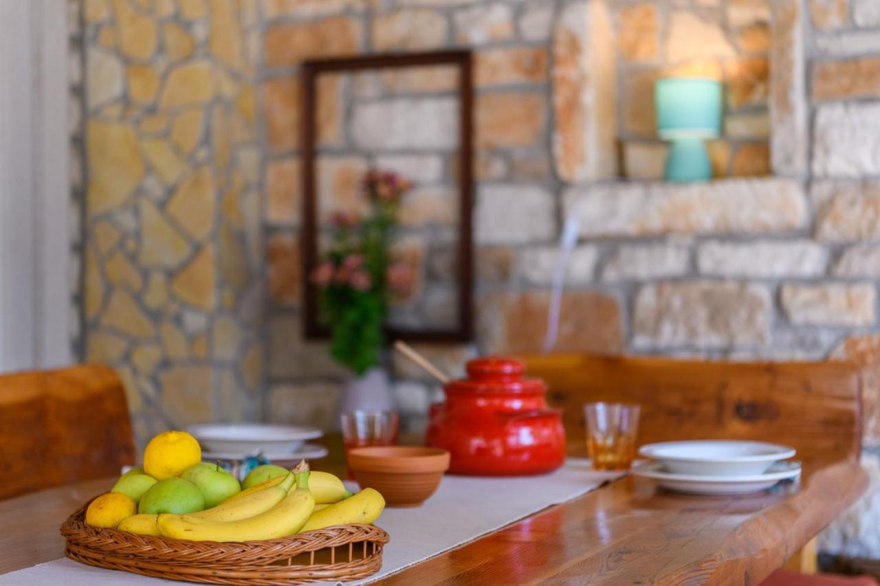 Rustic Istrian House Varesco كرينكا المظهر الخارجي الصورة