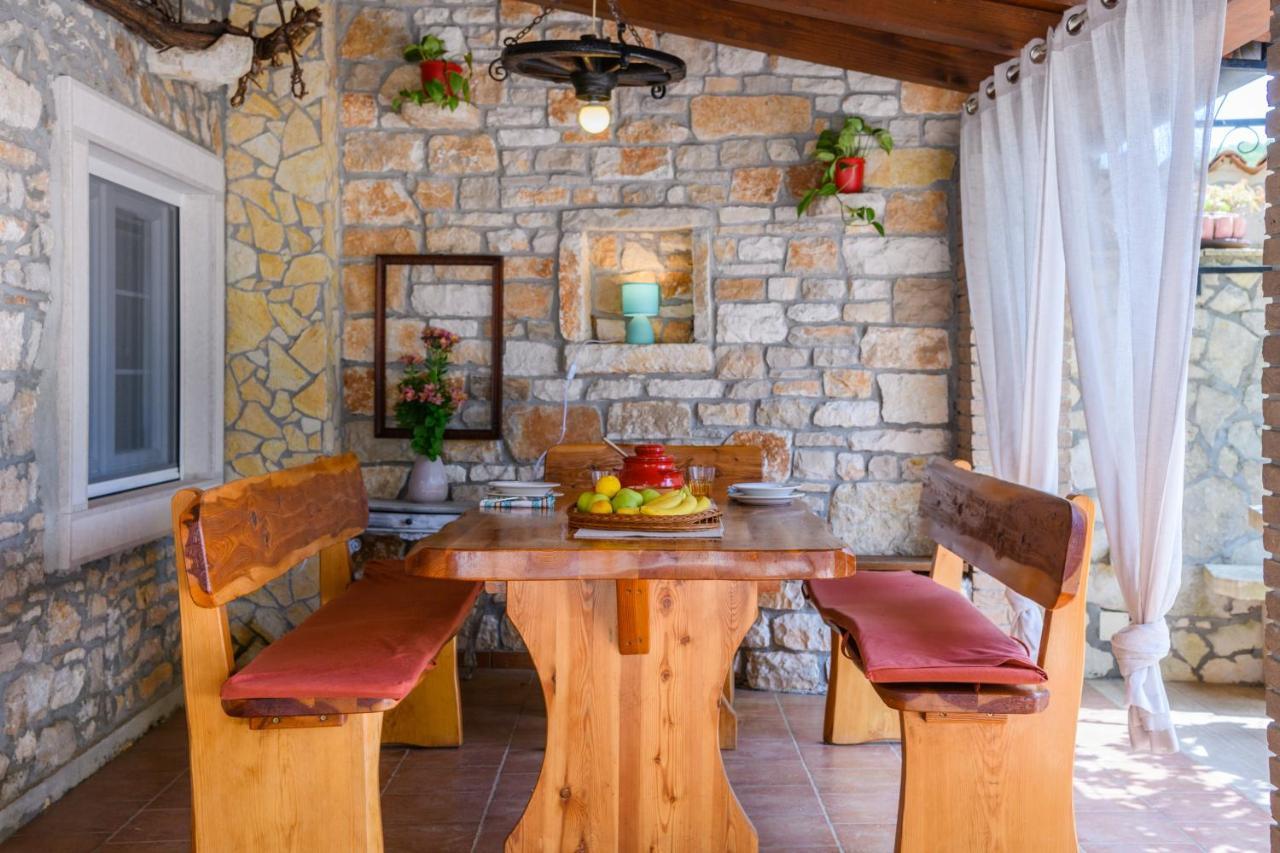 Rustic Istrian House Varesco كرينكا المظهر الخارجي الصورة