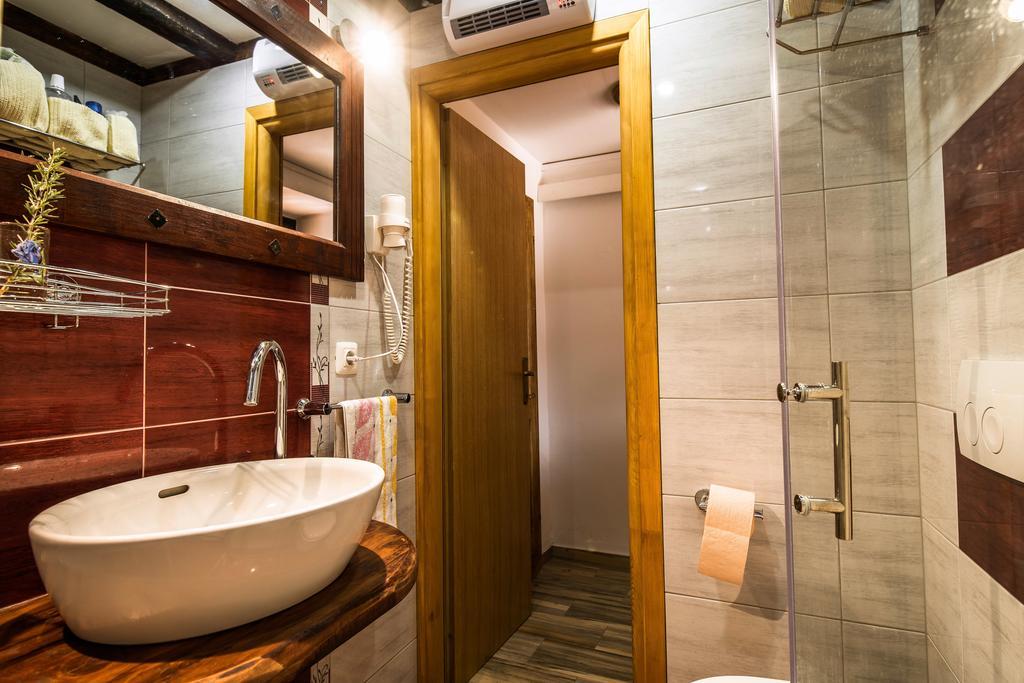 Rustic Istrian House Varesco كرينكا المظهر الخارجي الصورة