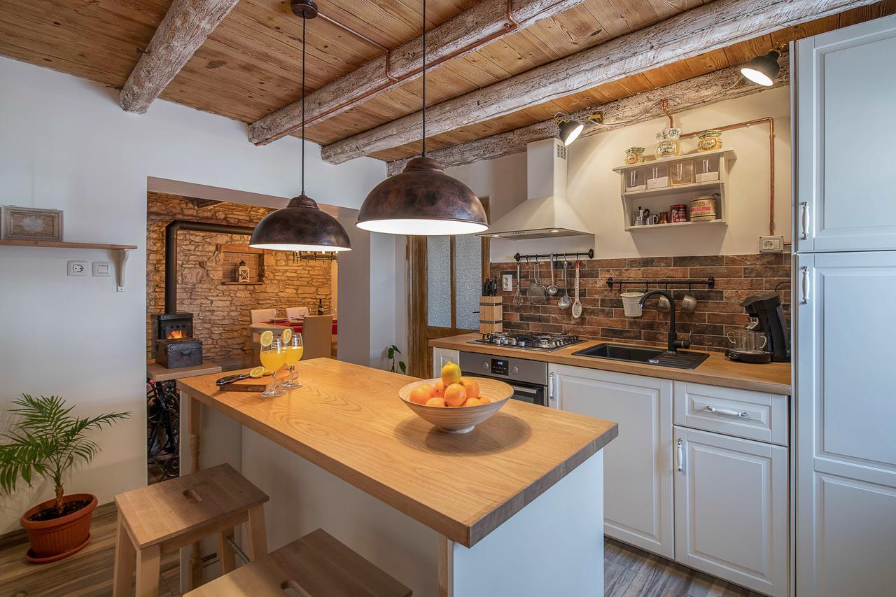 Rustic Istrian House Varesco كرينكا المظهر الخارجي الصورة